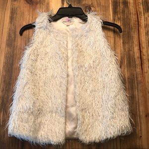 Girls Size Small GB Girls Vest!